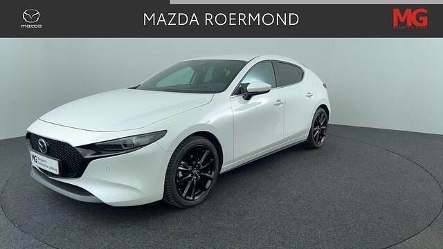 Wit Gebruikt 2023 Mazda 3 Luxury Hatchback | € 31.745 (Eerlijke prijs) - Afbeelding 1/4