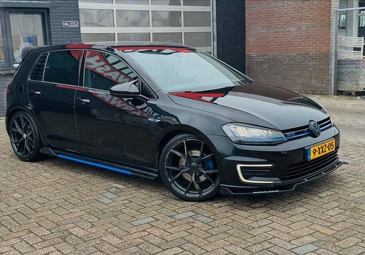 Occasion 2014 VW e-Golf GTE Hatchback | € 10.950 (Eerlijke prijs) - Afbeelding 1/4