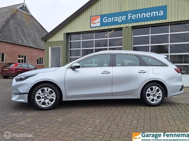 Occasion Kia Ceed Sportswagon 120 PK (88 kW) 2023 Grijs (metallic) Stationwagen