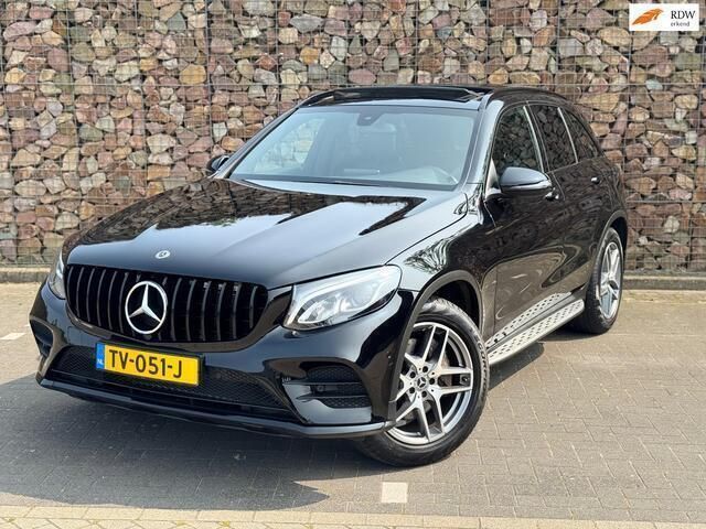 Zwart Gebruikt 2018 Mercedes GLC220 Business SUV | € 29.950 (Super prijs) - Afbeelding 1/4