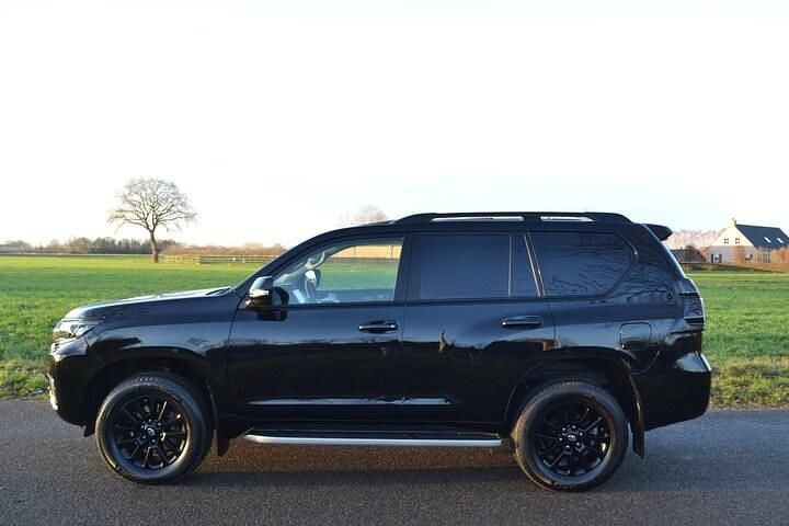 Occasion Toyota Land Cruiser Executive 204 PK (150 kW) 2024 Zwart SUV