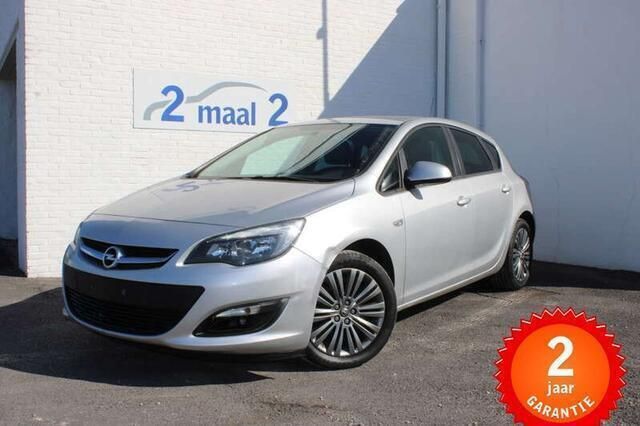 Occasion Opel Astra 2014 Zilver Sedan