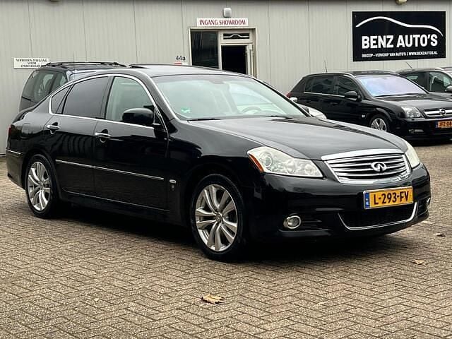 Occasion Infiniti M35 279 PK (205 kW) 2009 Zwart (metallic) Sedan