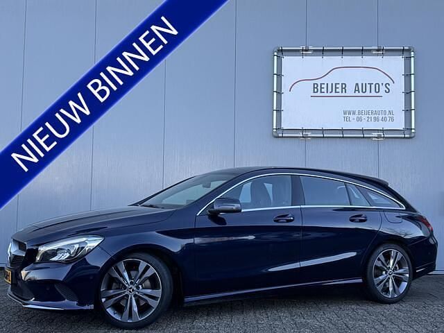 Occasion Mercedes CLA180 Shooting Brake Business 122 PK (89 kW) 2017 Blauw (metallic) Stationwagen
