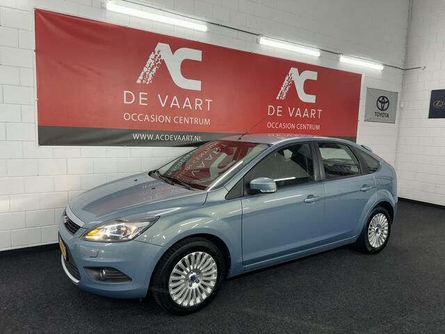 Blauw Gebruikt 2008 Ford Focus Titanium Hatchback | € 3.999 (Eerlijke prijs) - Afbeelding 1/4
