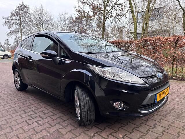 Occasion Ford Fiesta Titanium 82 PK (60 kW) 2009 Zwart (metallic) Hatchback