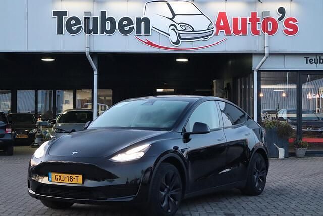 Zwart Occasion 2024 Tesla Model Y Long Range RWD SUV | € 37.985 (Goede deal) - Afbeelding 1/4