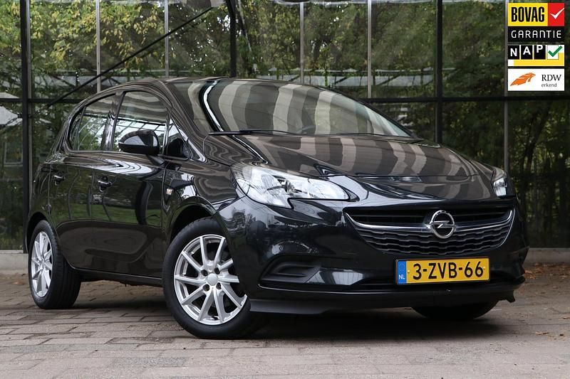 Zwart Gebruikt 2015 Opel Corsa Edition Hatchback | € 8.450 (Eerlijke prijs) - Afbeelding 1/4