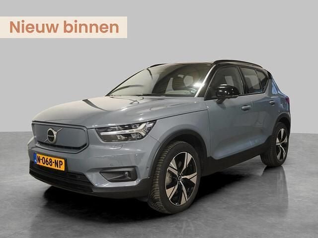 Grijs Gebruikt 2021 Volvo XC40 Pro SUV | € 24.395 (Super prijs) - Afbeelding 1/4