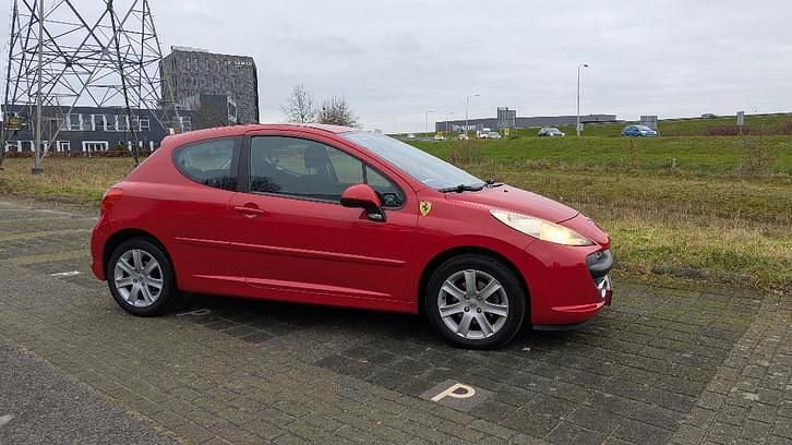 Gebruikt 2006 Peugeot 207 | € 1.950 (Goede deal) - Afbeelding 1/4