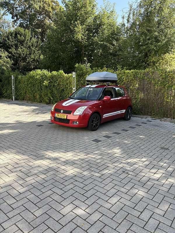 Rood Gebruikt 2008 Suzuki Swift Exclusive Hatchback | € 1.499 (Super prijs) - Afbeelding 1/4