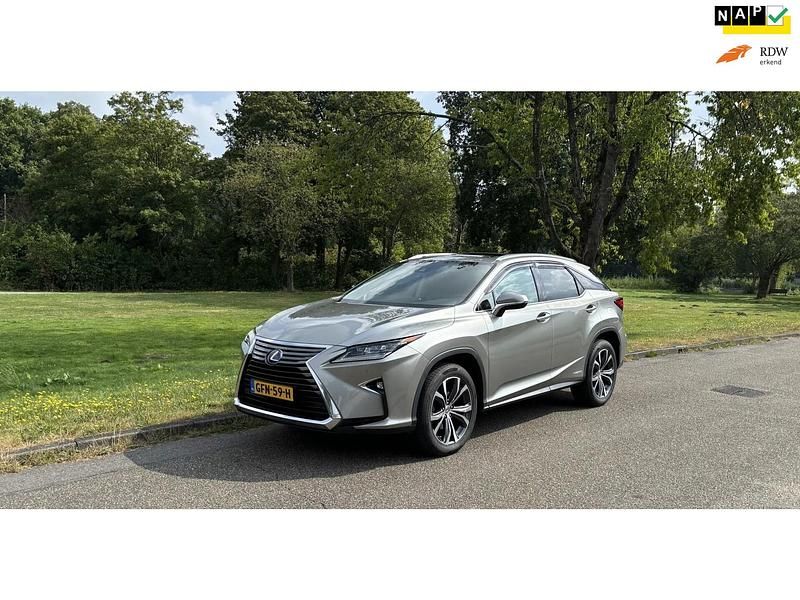 Grijs Occasion 2016 Lexus RX450h Luxury Line SUV | € 31.450 (Eerlijke prijs) - Afbeelding 1/4