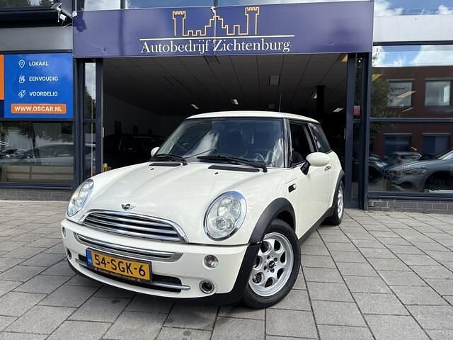 Wit Gebruikt 2006 Mini Cooper Pepper Hatchback | € 2.495 (Eerlijke prijs) - Afbeelding 1/4