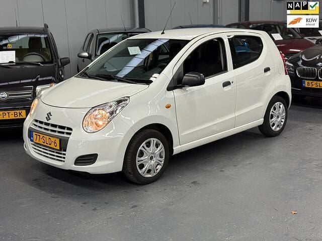 Wit Gebruikt 2011 Suzuki Alto Comfort Hatchback | € 2.249 (Goede deal) - Afbeelding 1/4