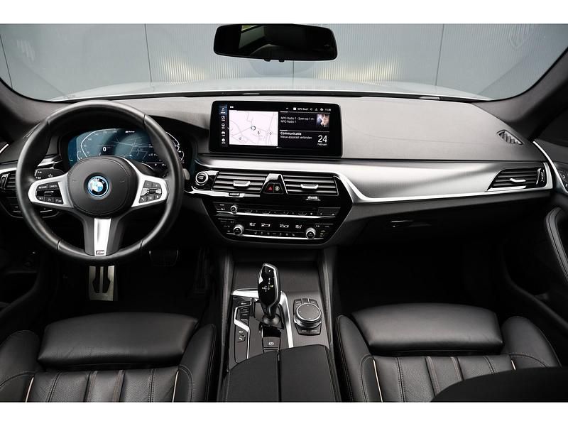 Occasion BMW 530 293 PK (215 kW) 2021 Grijs Stationwagen