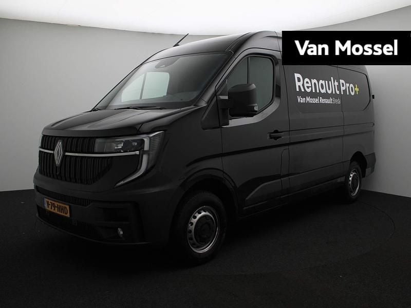 Noir nacré Gebruikt 2024 Renault Master Van | € 34.940 (Eerlijke prijs) - Afbeelding 1/4