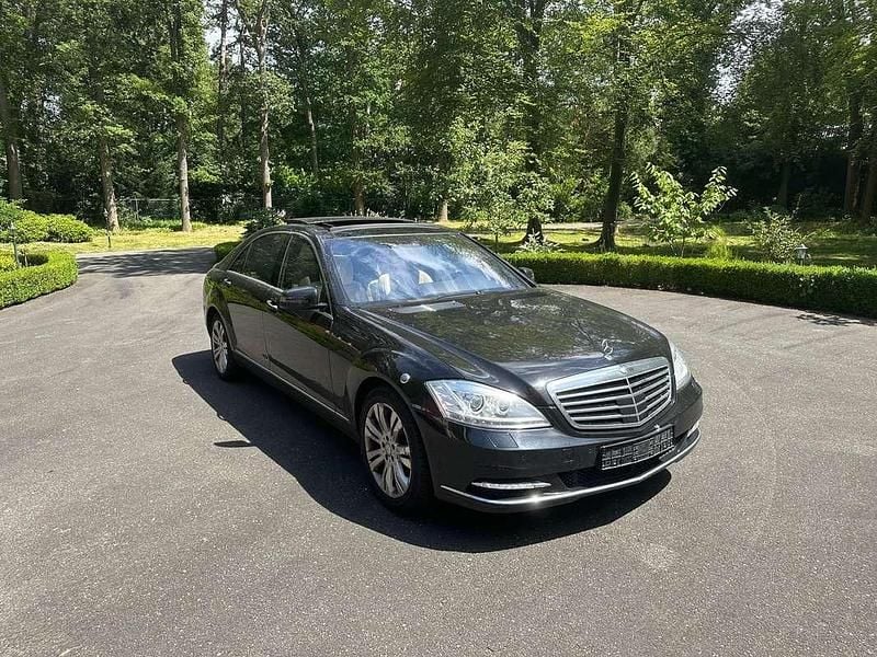 Zwart Occasion 2012 Mercedes S350 Sedan | € 21.000 (Eerlijke prijs) - Afbeelding 1/4