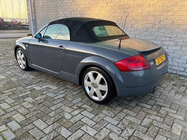 Occasion Audi TT Roadster 180 PK (132 kW) 2001 Grijs Cabriolet
