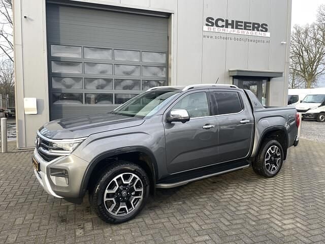 Grijs Occasion 2024 VW Amarok Aventura Pickup | € 54.950 (Goede deal) - Afbeelding 1/4