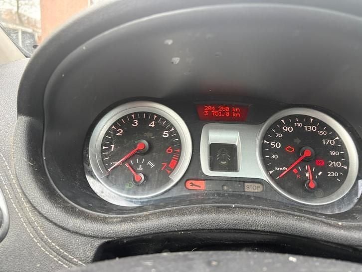 Occasion Renault Clio II 100 PK (73 kW) 2011 Stationwagen