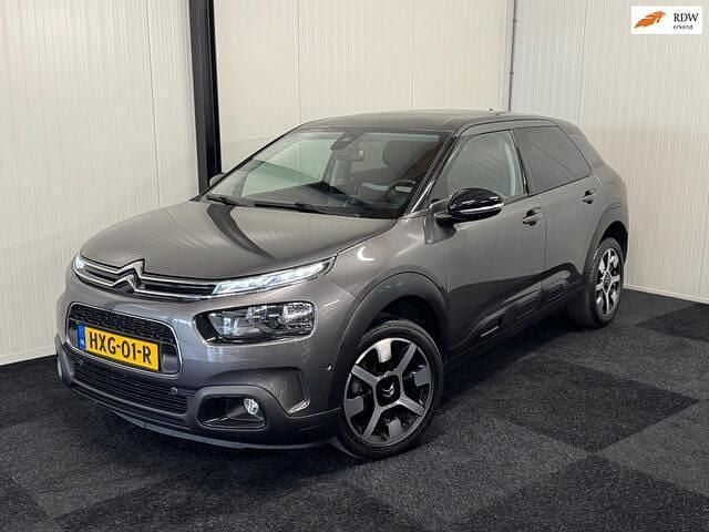 Grijs Gebruikt 2020 Citroën C4 PureTech SUV | € 13.990 (Super prijs) - Afbeelding 1/4