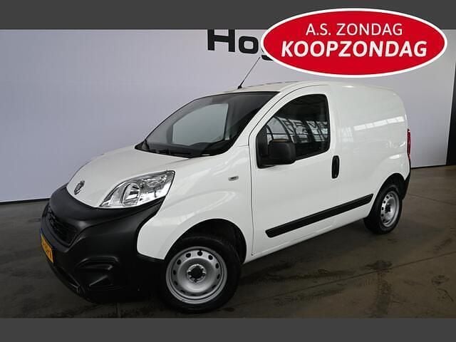 Wit Occasion 2020 Fiat Fiorino Basis MPV | € 5.940 (Eerlijke prijs) - Afbeelding 1/4