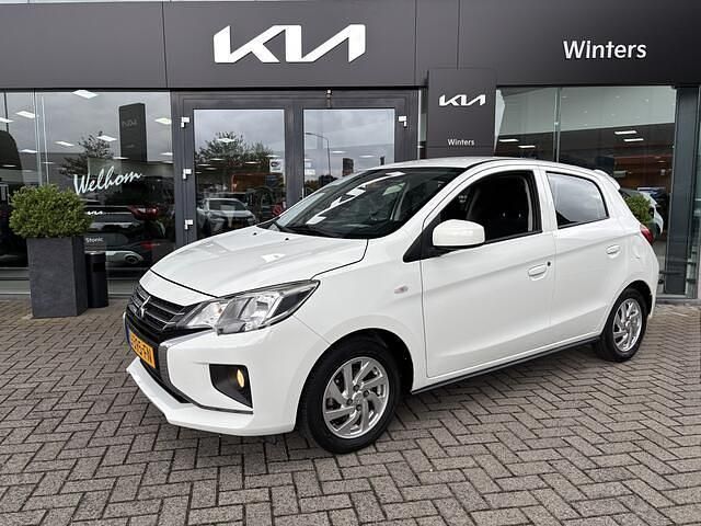Wit Gebruikt 2020 Mitsubishi Space Star Hatchback | € 11.245 (Iets duurder) - Afbeelding 1/4