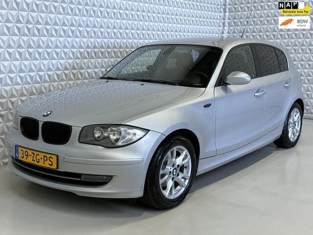 Occasion BMW 118 143 PK (105 kW) 2008 Grijs Hatchback