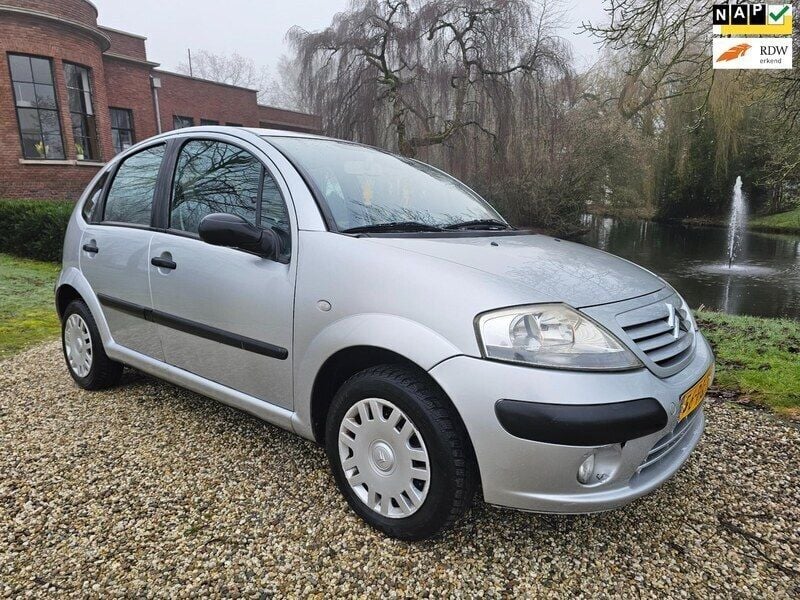 Grijs Gebruikt 2004 Citroën C3 Hatchback | € 1.999 (Eerlijke prijs) - Afbeelding 1/4