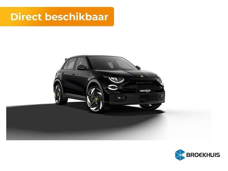 Wit, metallic lak Nieuw 2025 Abarth 600 Turismo Hatchback | € 45.990 - Afbeelding 1/4