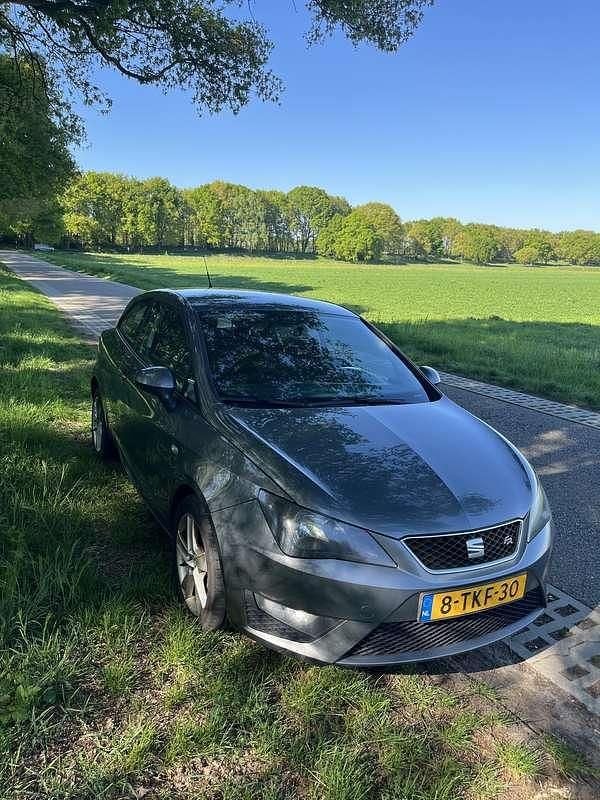 Gebruikt 2014 Seat Ibiza SC FR Hatchback | € 3.500 (Super prijs) - Afbeelding 1/4