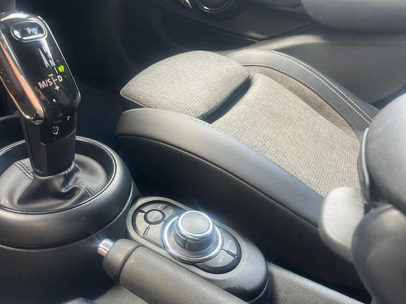 Occasion Mini Cooper Classic 136 PK (100 kW) 2023 Blauw Hatchback