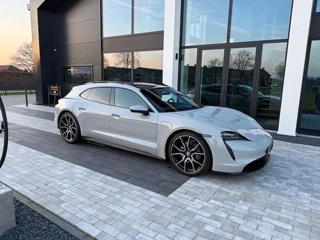 Occasion Porsche Taycan Performance Package 319 kW (435 PK) 2022