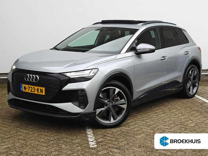 Grijs Gebruikt 2021 Audi Q4 e-tron Advanced Plus SUV | € 33.895 (Iets duurder) - Afbeelding 1/4
