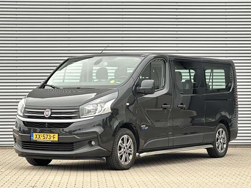 Zwart Gebruikt 2017 Fiat Talento MPV | € 16.500 - Afbeelding 1/4