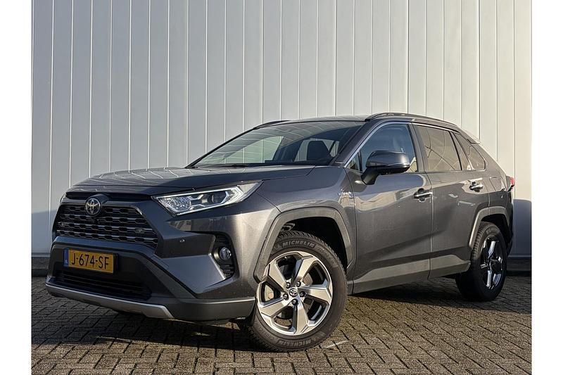 Grijs Occasion 2020 Toyota RAV4 Hybrid Executive SUV | € 31.999 (Eerlijke prijs) - Afbeelding 1/1