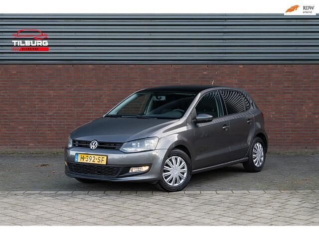 Grijs Gebruikt 2010 VW Polo Hatchback | € 4.750 (Goede deal) - Afbeelding 1/4