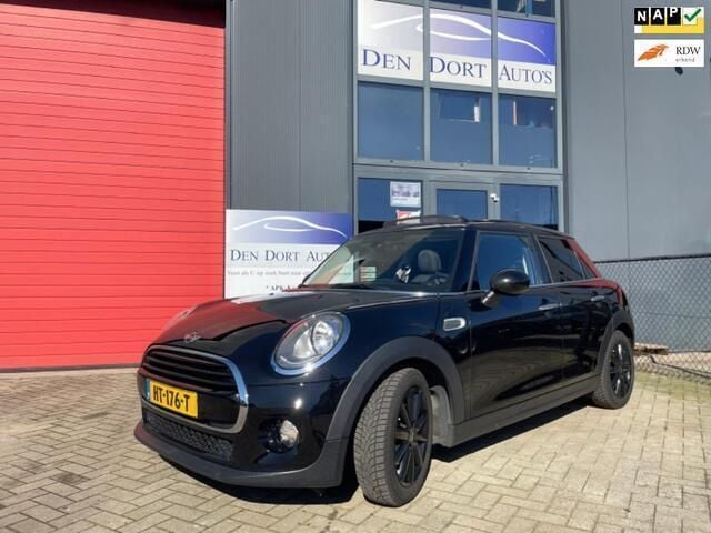 Zwart Gebruikt 2016 Mini Cooper Business Hatchback | € 11.950 (Super prijs) - Afbeelding 1/4