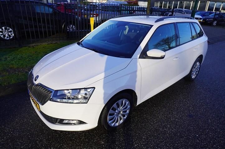 Occasion Skoda Fabia Ambition 95 PK (69 kW) 2022 Wit Hatchback