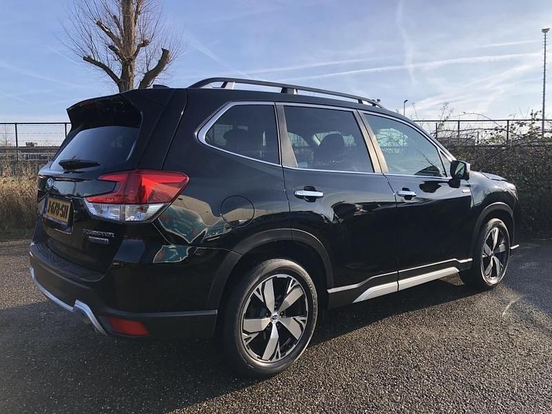 Occasion Subaru Forester 150 PK (110 kW) 2019 Zwart (metallic) SUV