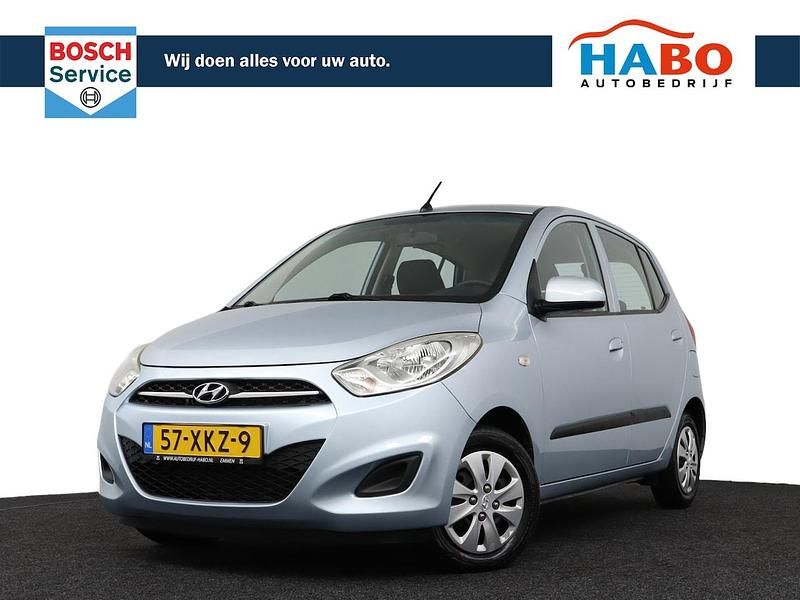 Grijs Occasion 2012 Hyundai i10 Hatchback | € 5.950 (Duur) - Afbeelding 1/4