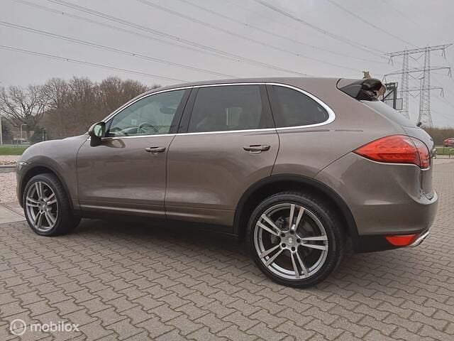 Occasion Porsche Cayenne 245 PK (180 kW) 2012 Bruin SUV