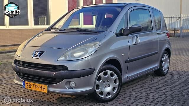 Occasion Peugeot 1007 109 PK (80 kW) 2006 Zwart MPV