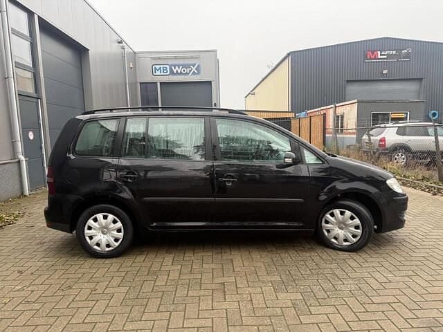 Occasion VW Touran Trendline 140 PK (102 kW) 2008 Zwart MPV