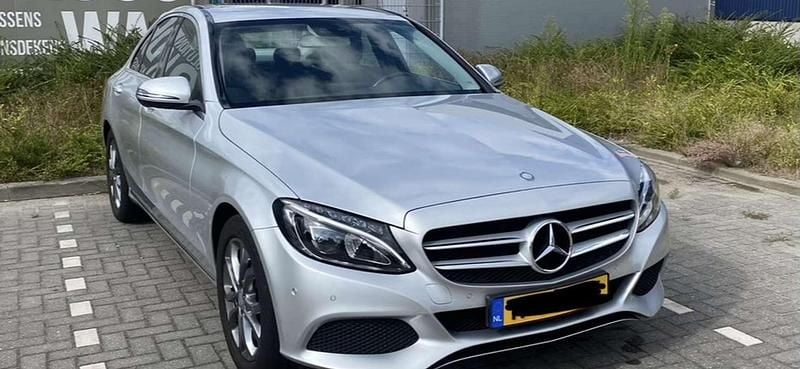 Occasion 2014 Mercedes C180 Sedan | € 17.000 (Eerlijke prijs) - Afbeelding 1/4