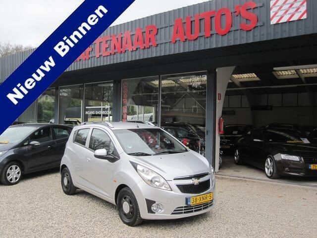 Grijs Gebruikt 2012 Chevrolet Spark LT Hatchback | € 4.150 (Iets duurder) - Afbeelding 1/4