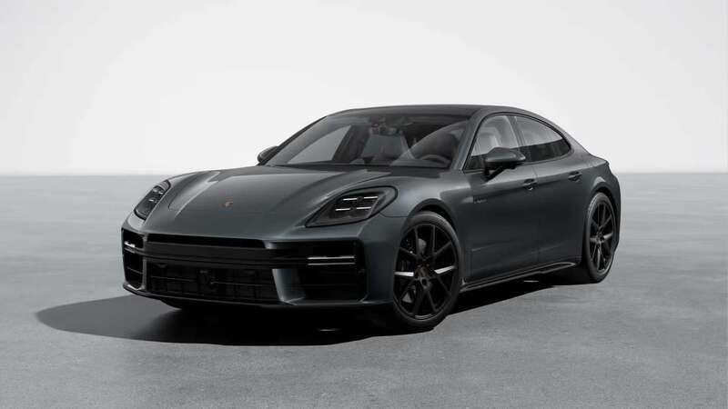 Grijs, metallic lak Gebruikt 2025 Porsche Panamera 4 Sedan | € 152.500 - Afbeelding 1/4