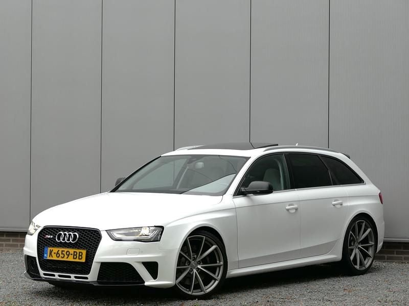 Wit Gebruikt 2013 Audi RS4 S-Line Stationwagen | € 30.999 - Afbeelding 1/4