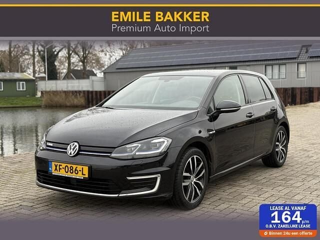 Zwart (metallic) Gebruikt 2019 VW e-Golf Hatchback | € 8.950 (Goede deal) - Afbeelding 1/4