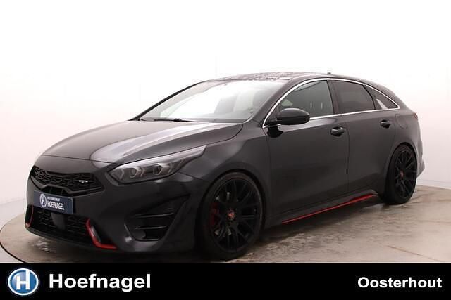 Zwart Occasion 2021 Kia ProCeed GT Stationwagen | € 26.400 (Goede deal) - Afbeelding 1/3